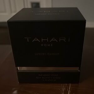 Tahari Home Luxury Candle